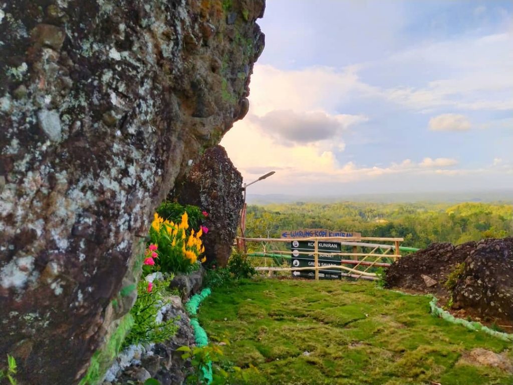 Foto Gunung Kuniran